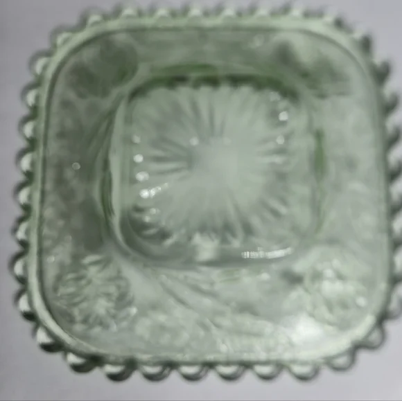 Crown Crystal Green Depression Glass Rose Sunburst Square Trinket Dish Tray - Picture 3 of 10